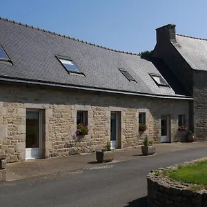 La Ferme Guibel , Plouzelambre France