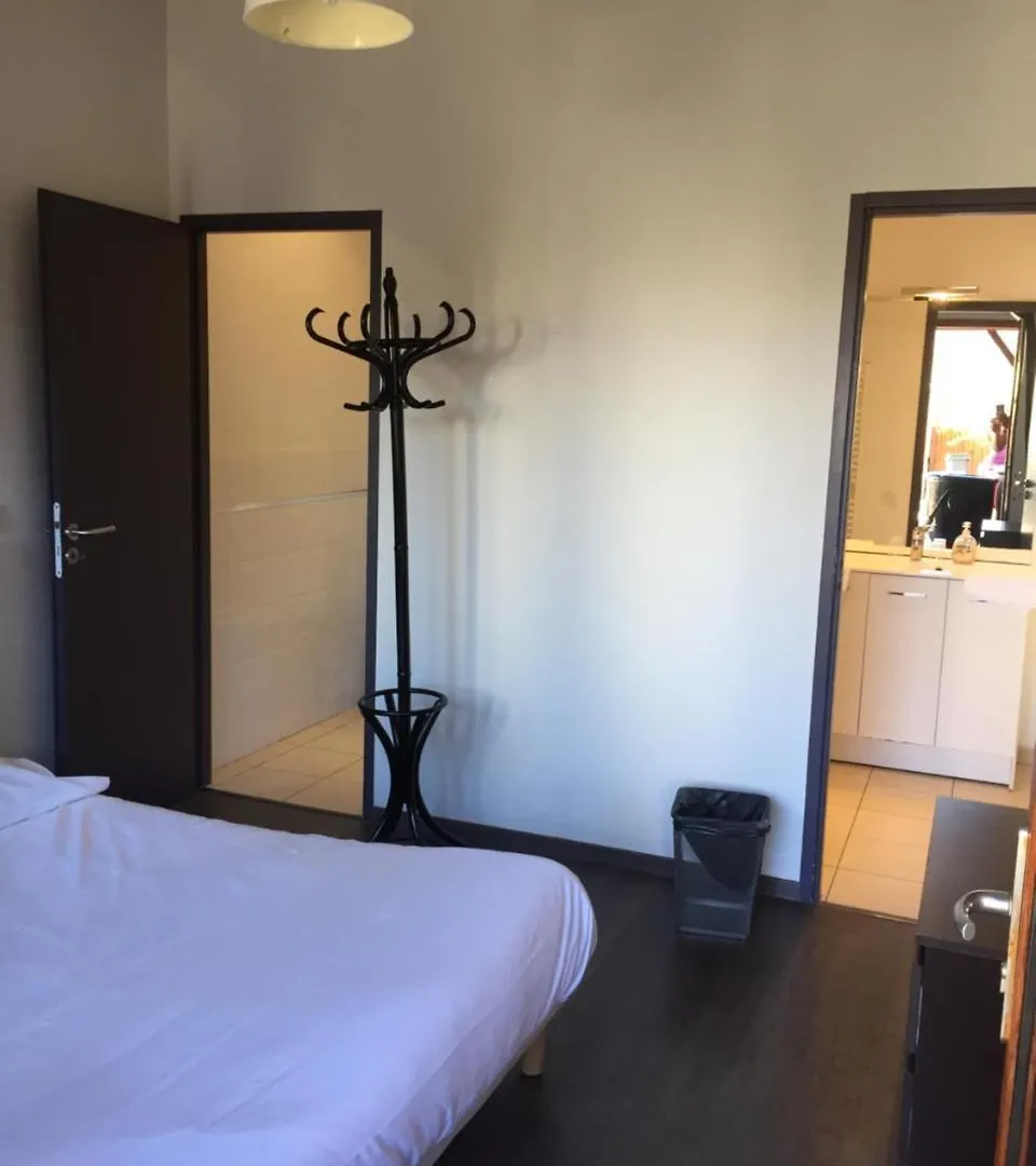 Chambres D Hotes The Resid Pérouges Hotel